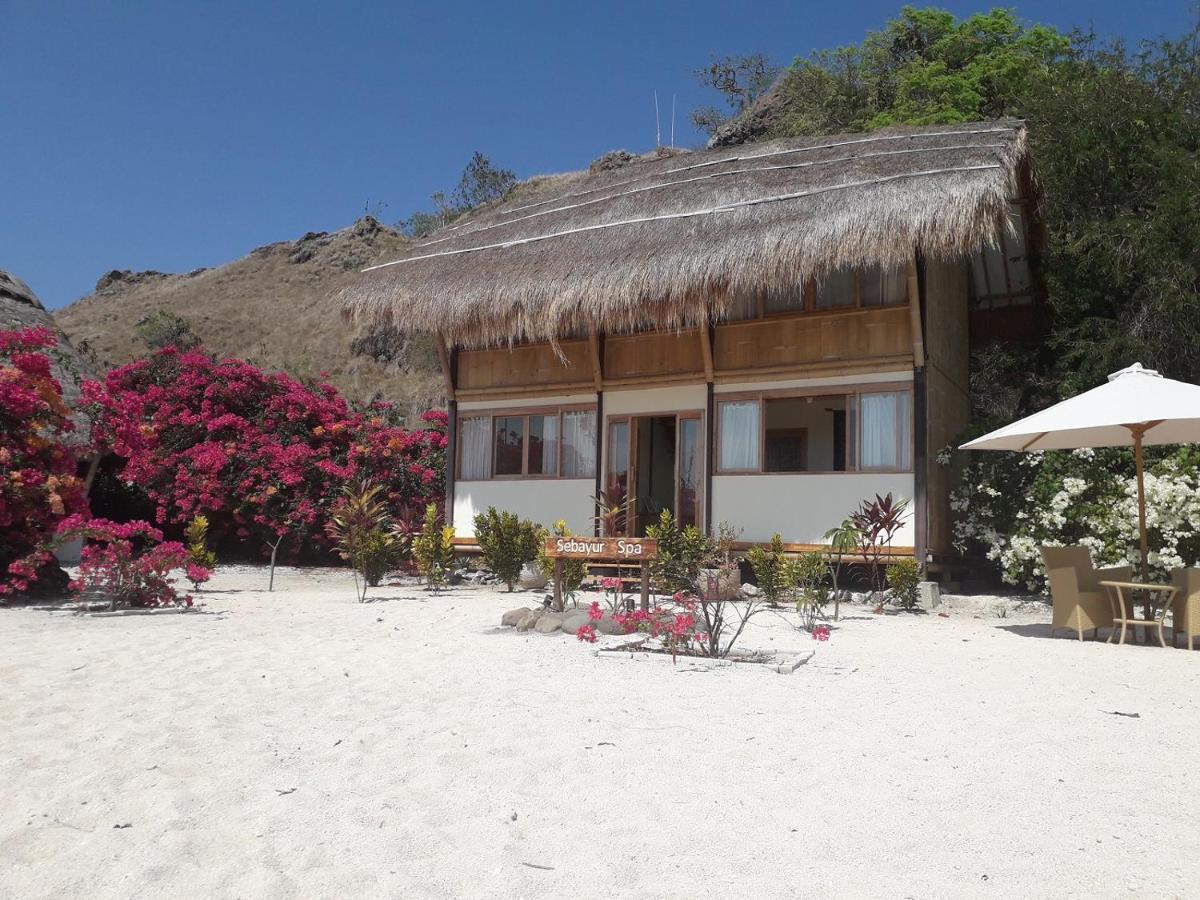 Komodo Resort Sebayur Екстериор снимка