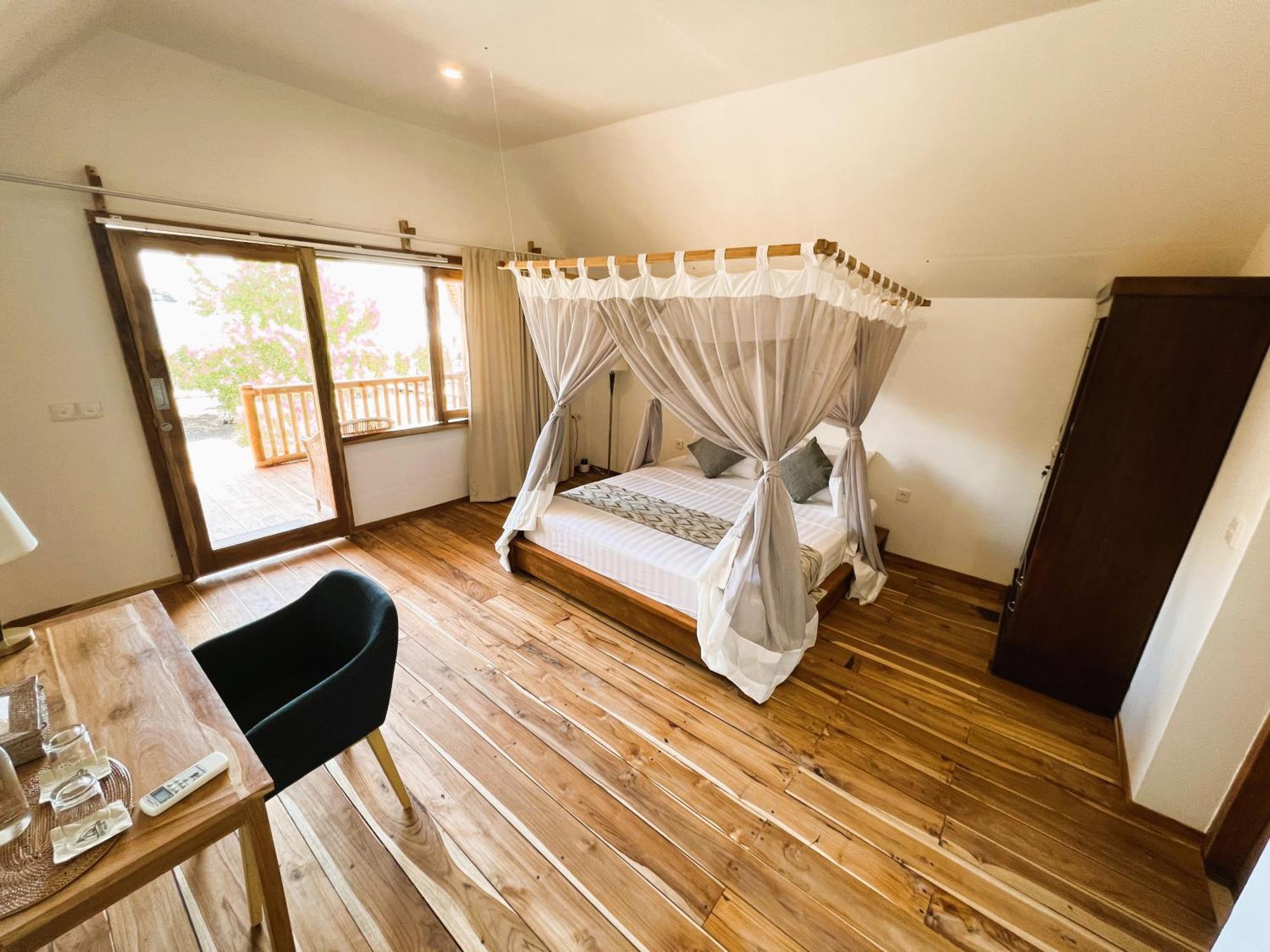 Komodo Resort Sebayur Екстериор снимка