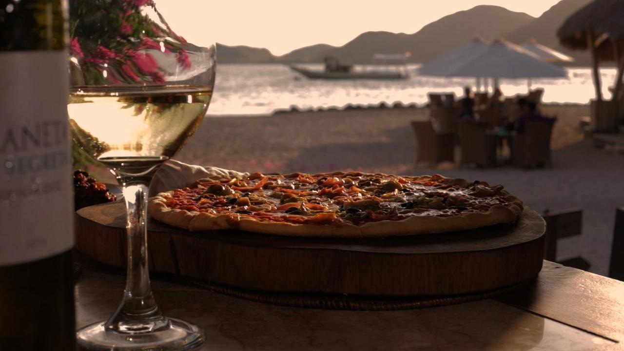 Komodo Resort Sebayur Екстериор снимка